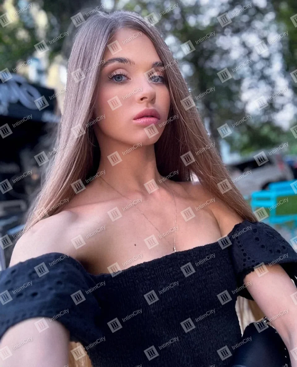Галерея: проститутка Яна, фото 6, 20 лет, Москва, Москворечье-Сабурово, стройная, шатенка, 170 см