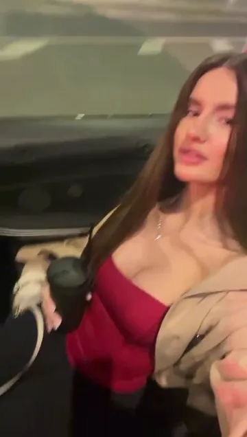 Постер видео анкеты Рокси, видео 4