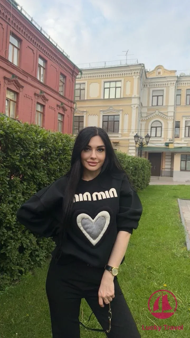 Проститутка Маруся на фото анкеты: 29 лет, Москва, Якиманка, черные волосы, 166 см, снимок 132