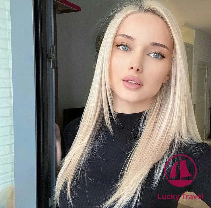 Проститутка Ирина на фото анкеты: 30 лет, Москва, Хорошёвский, блондинка, 168 см, снимок 10