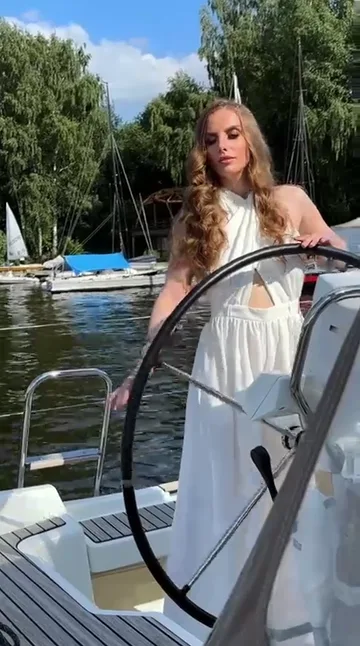 Постер видео анкеты Влада, видео 1