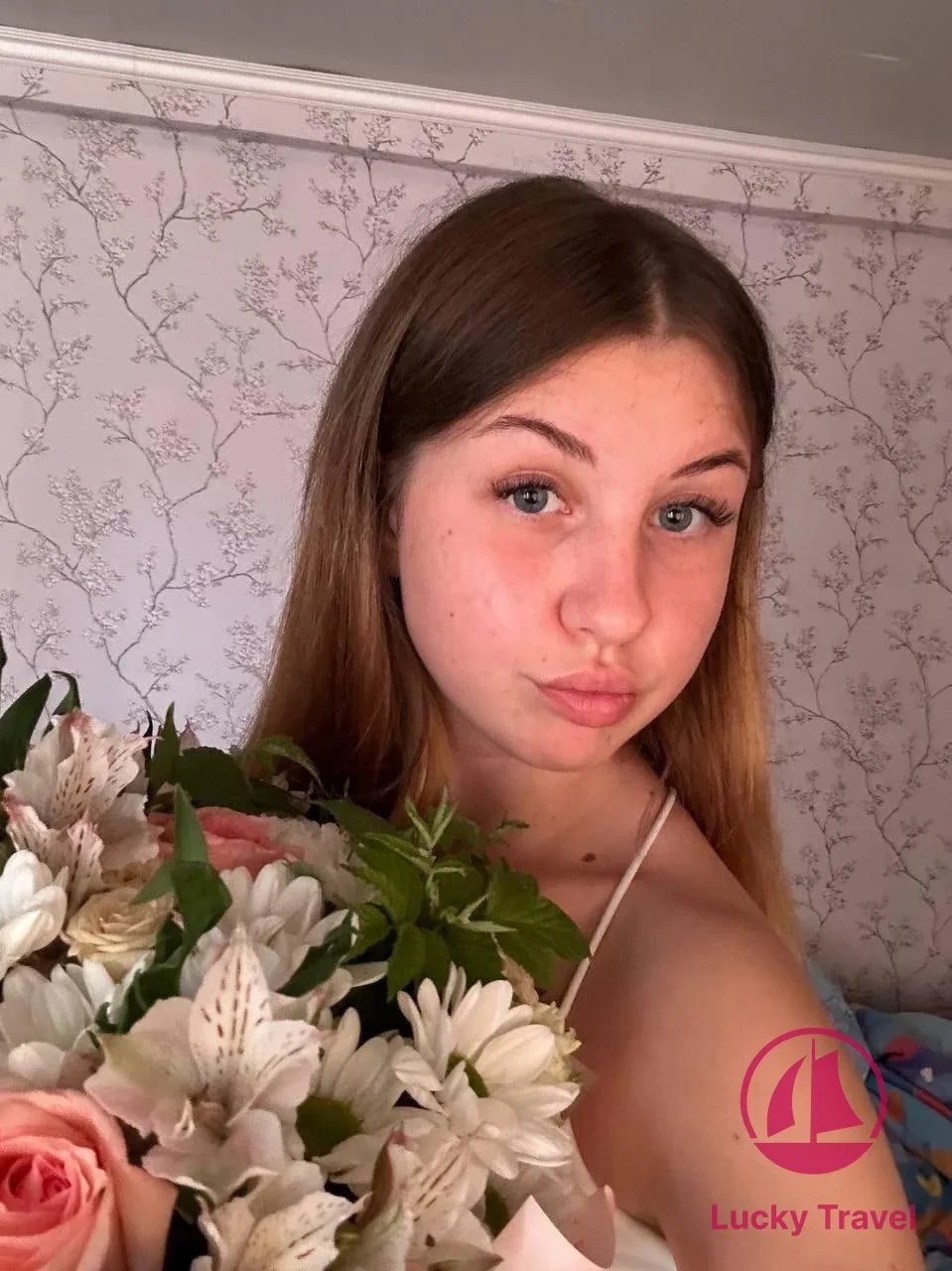 Фото анкеты: проститутка Мила: 19 лет, Москва, Коньково, шатенка, 160 см, снимок 4