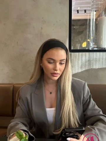 Галерея: проститутка Оксана, фото 39, 26 лет, Москва, Замоскворечье, блондинка, 178 см