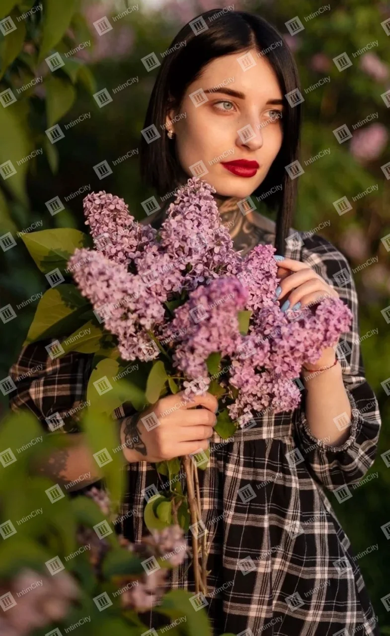 Галерея: проститутка Ксения, фото 25, 20 лет, Москва, Останкинский, черные волосы, 167 см
