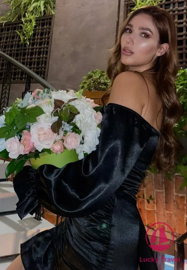 Проститутка Марианна на фото анкеты: 22 года, Москва, Проспект Вернадского, шатенка, 180 см, снимок 19