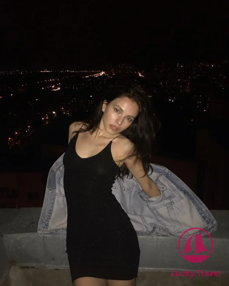 Проститутка Николь на фото анкеты: 30 лет, Москва, Нагатино-Садовники, стройная, шатенка, 168 см, снимок 6