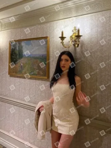 Галерея: проститутка Сабрина, фото 3, 24 года, Москва, Савёловский, среднее телосложение, черные волосы, 175 см