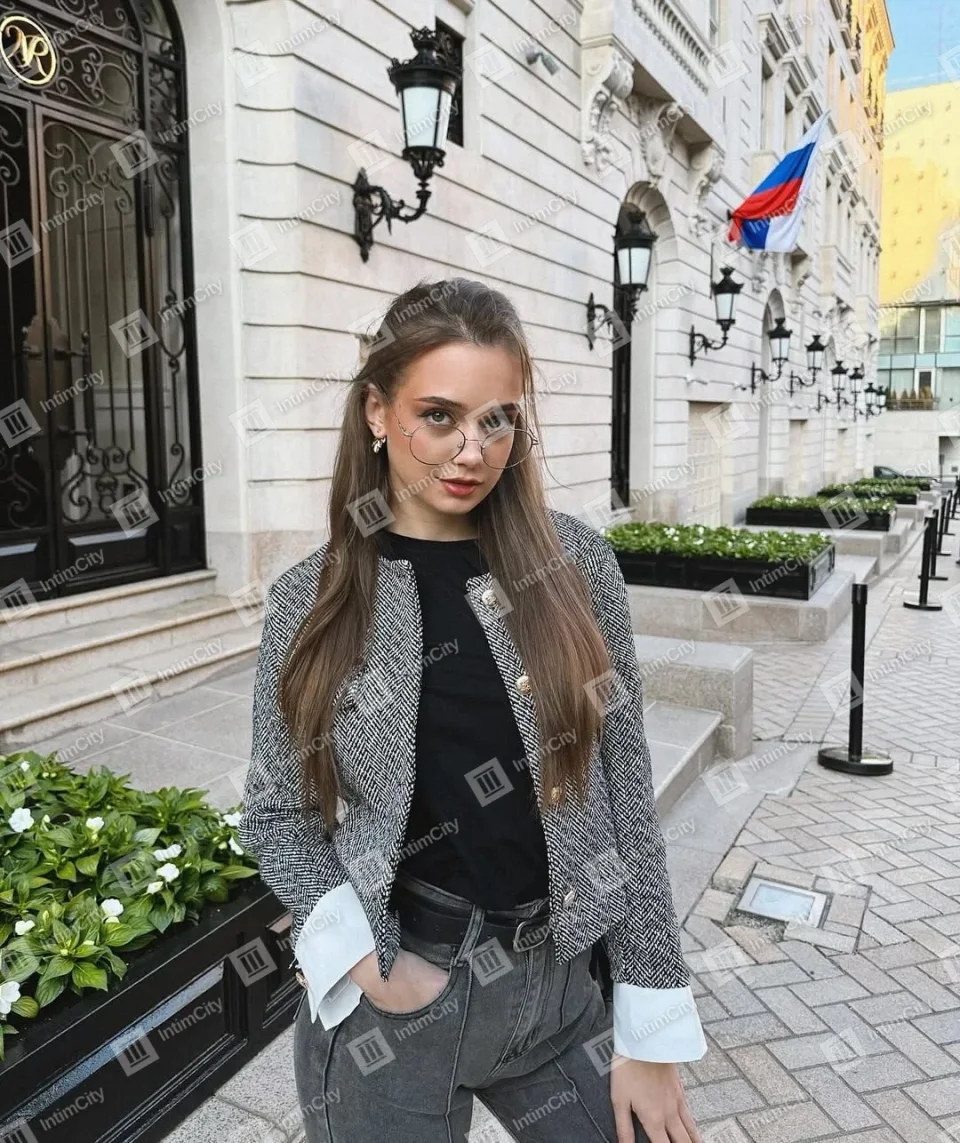Снимок 6: проститутка Лада: 20 лет, Москва, Щукино, стройная, шатенка, 168 см