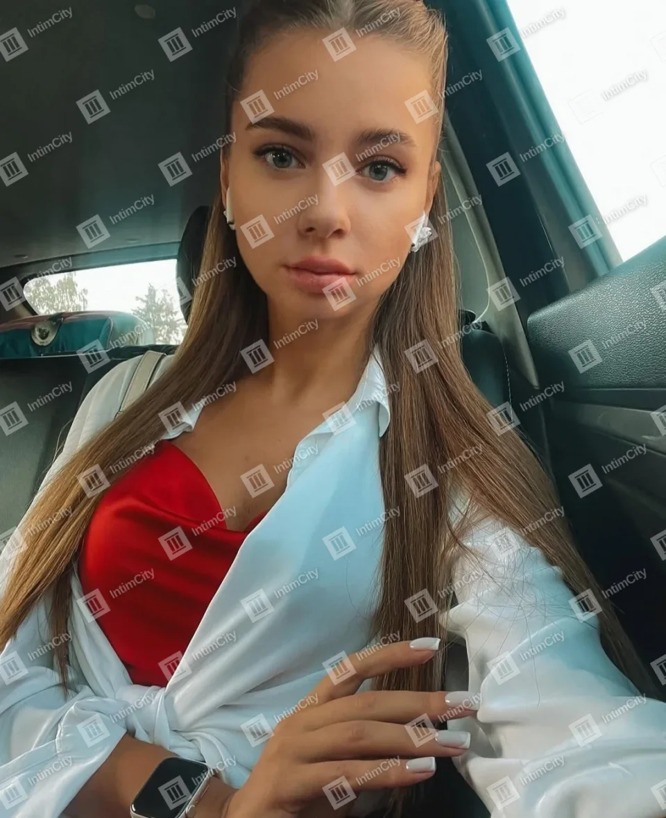 Галерея: проститутка Николь, фото 3, 20 лет, Москва, Таганский, стройная, шатенка, 168 см