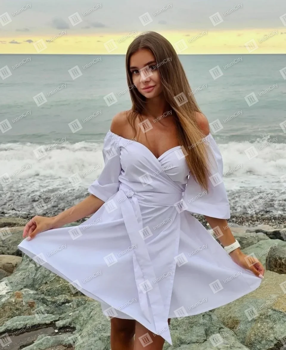 Галерея: проститутка Николь, фото 5, 20 лет, Москва, Таганский, стройная, шатенка, 168 см